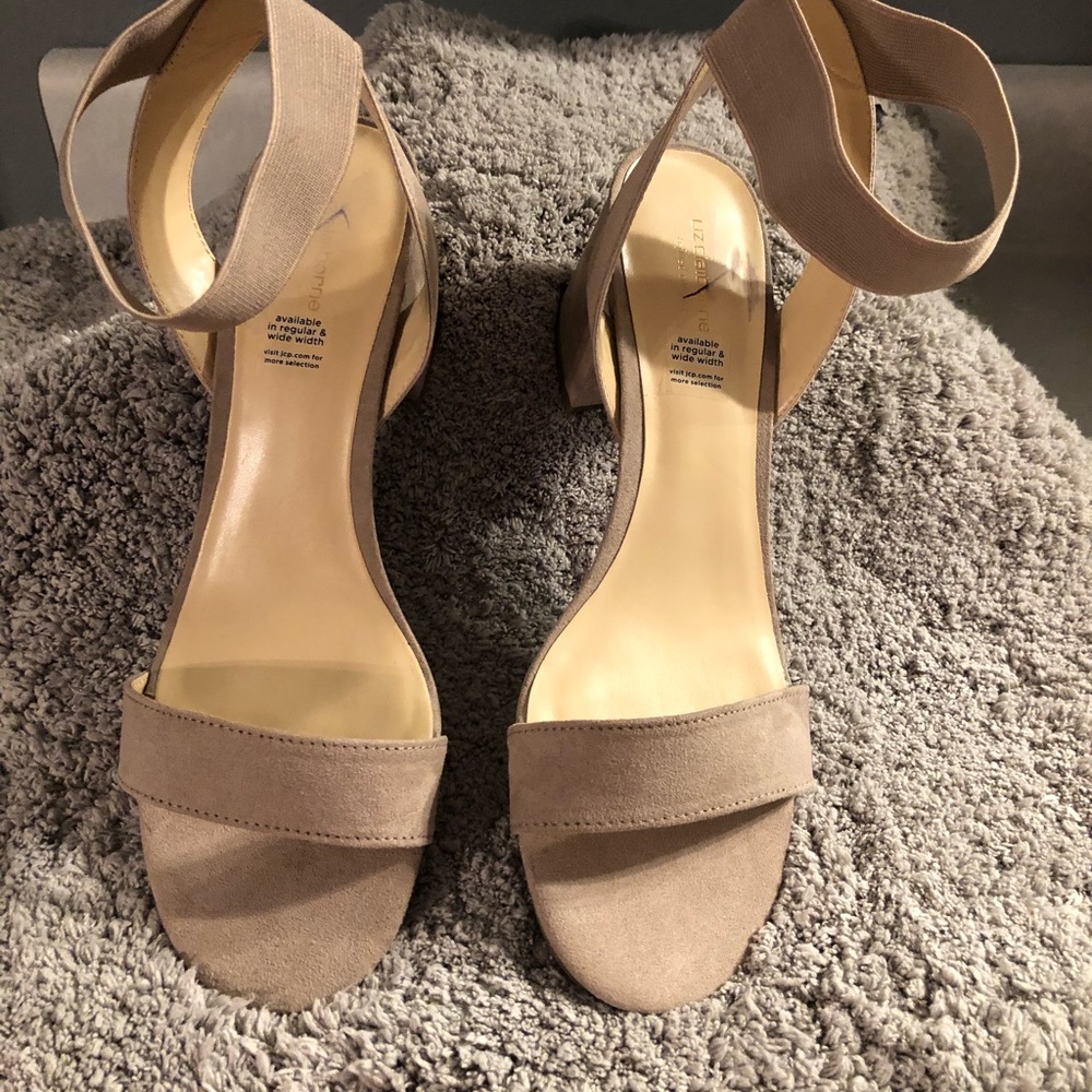 Liz Claiborne block heels